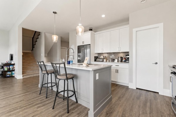 Kitchen - 6567 Fern Street, Sardis South, Chilliwack, BC V2R2Z7 Photo 3