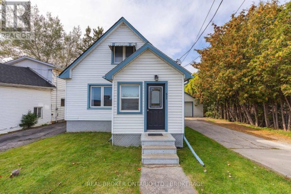 657 Collins Bay Road, Kingston, ON, photo 2