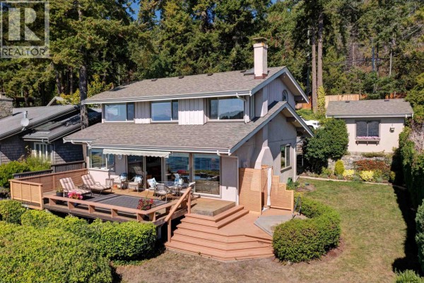 6577 Sunshine Coast Highway, Sechelt, BC V7Z0T1 Photo 4