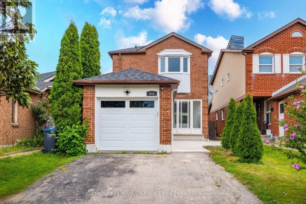 658 Galloway Crescent, Mississauga, ON L5C3W1 Photo 2
