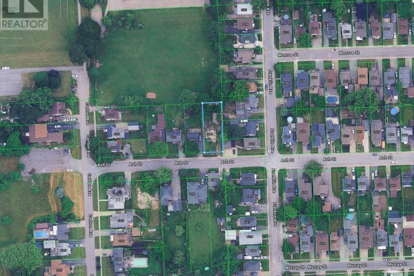 6585 Ash Street, Niagara Falls, ON L2G2H6 Photo 2