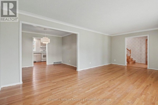 Family room - 659 Ingram Crescent, Ottawa, ON K1J7A7 Photo 4