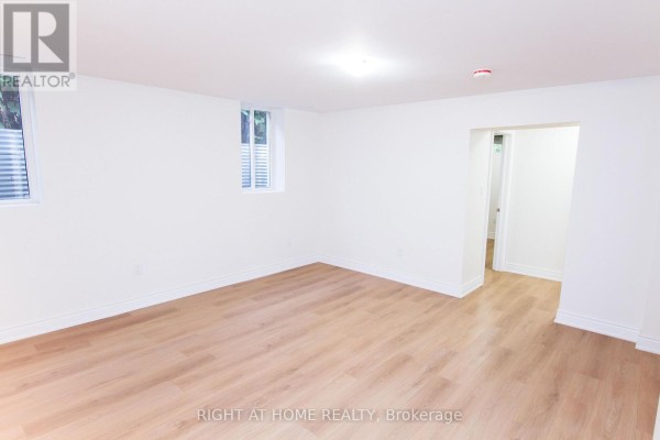 659 Shakespeare Avenue, Oshawa, ON L1H3H8 Photo 3