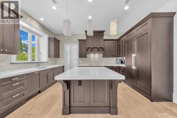 6599 Churchill Street, Vancouver, BC V6P5B2 Photo 4
