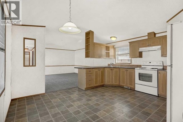 Bedroom - 66, 9824 104 Avenue, Clairmont, AB T8X5A9 Photo 2