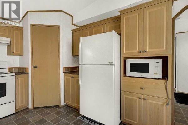 Primary Bedroom - 66, 9824 104 Avenue, Clairmont, AB T8X5A9 Photo 4