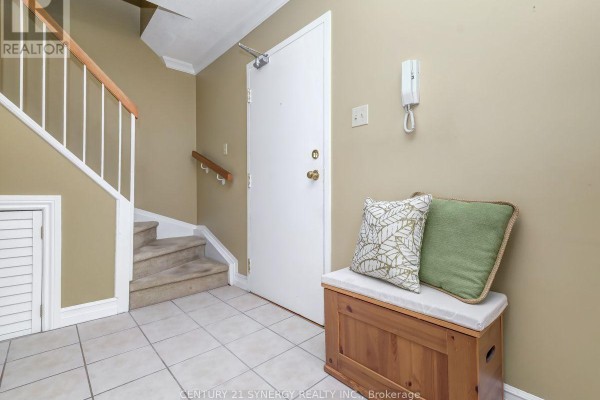 Kitchen - 66 - 3066 Councillor's Way, Ottawa, ON K1T2S7 Photo 3