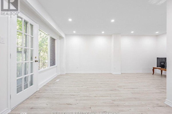 Primary Bedroom - 66 - 441 Military Trail, Toronto, ON M1E4E8 Photo 4