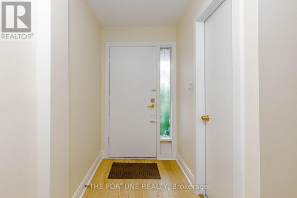 Bedroom 2 - 66 - 7475 Goreway Drive, Mississauga, ON L4T3T3 Photo 5