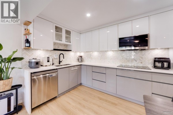 66 3433 E 49th Avenue, Vancouver, BC V5S1M1 Photo 2