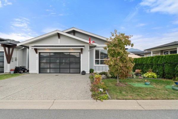 Residential for sale at 66 46213 Hakweles Road, Sardis East Vedder, Chilliwack, BC - MLS® JhGtlD