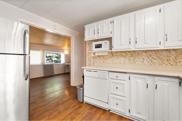 Bedroom 3 - 66 6035 Vedder Road, Sardis South, Chilliwack, BC V2R1E5 Photo 5
