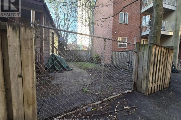66-66a-68 Pembroke Street, Toronto, ON M5A2N8 Photo 5