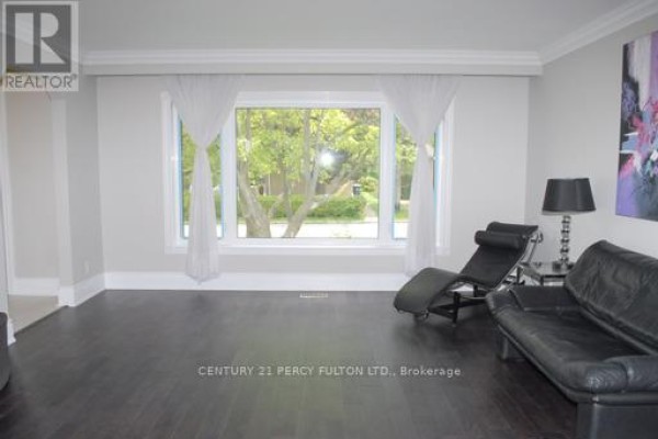 66 Acton Avenue, Toronto, ON, photo 2