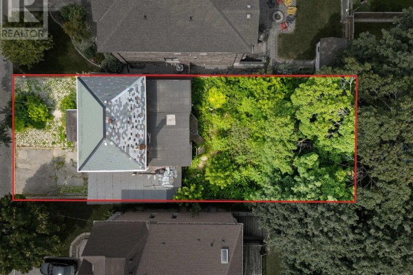 66 Burndale Avenue, Toronto, ON, photo 2