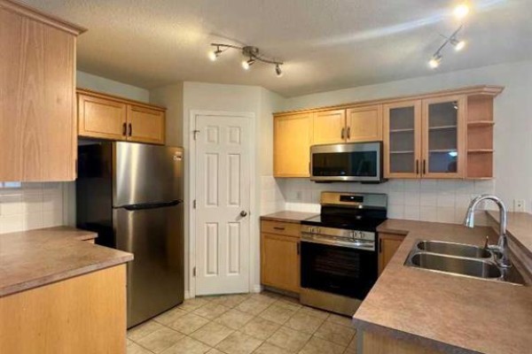 Bedroom - 66 Chaparral Ridge Terrace Se, Calgary, AB T2X3N6 Photo 2