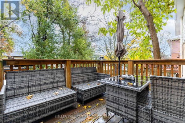 66 Chaucer Crescent, Barrie, ON, photo 3