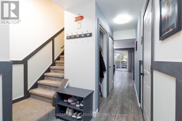 66 Chaucer Crescent, Barrie, ON L4N4T7 Photo 5
