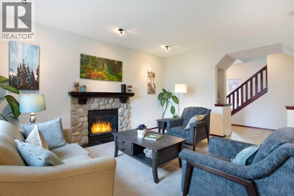 Living room - 66 Cougarstone Close Sw, Calgary, AB T3H5J4 Photo 5