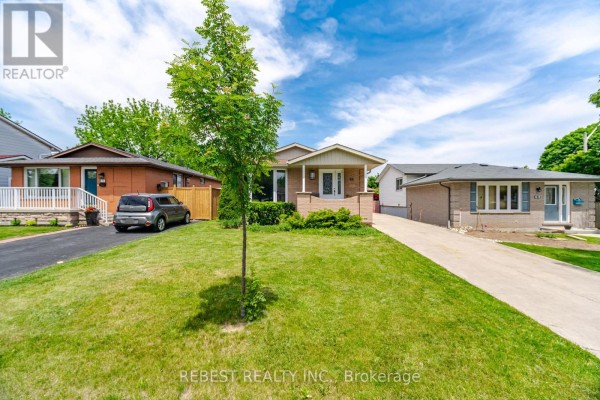 66 Darlington Drive, Hamilton, ON, photo 2
