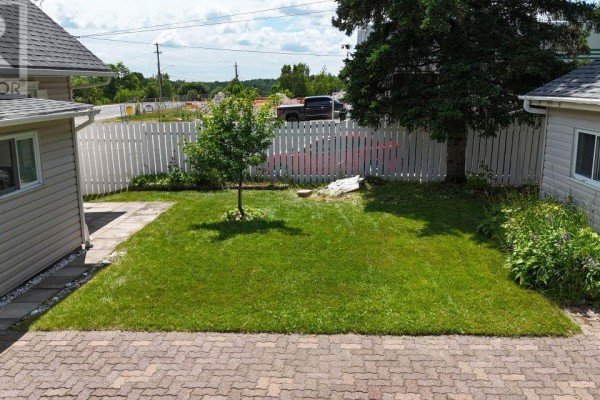 Bathroom - 66 Dieppe Ave, Elliot Lake, ON P5A1H3 Photo 4