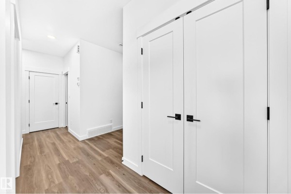 Bedroom 2 - 66 Gladstone Bn, Spruce Grove, AB T7X0Z6 Photo 2