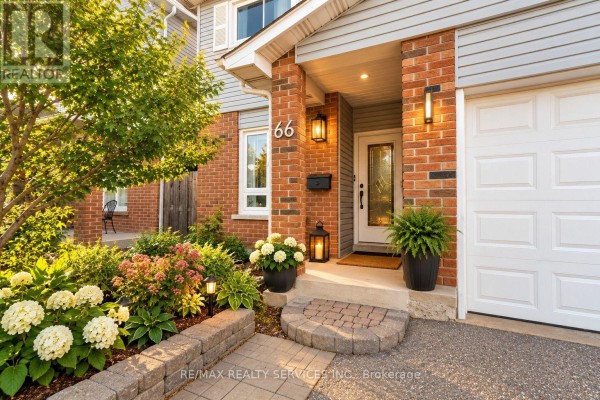 Foyer - 66 Hockley Path, Brampton, ON L6V3R3 Photo 3