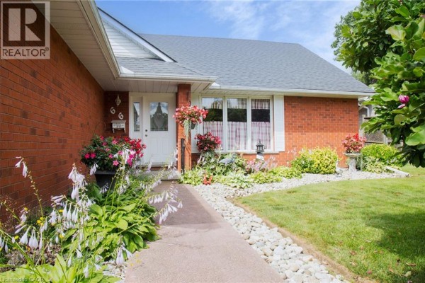 Bedroom - 66 John Street, Port Dover, ON N0A1N7 Photo 4
