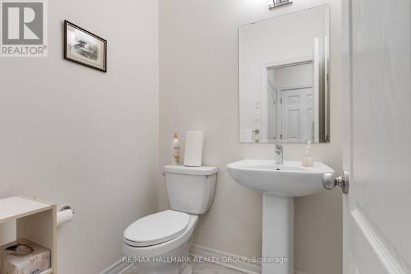 66 Kayenta Street, Ottawa, ON K2S2K7 Photo 5