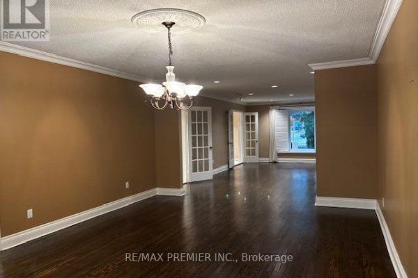 Office - 66 Laureleaf Road, Markham, ON L3T2Y1 Photo 5