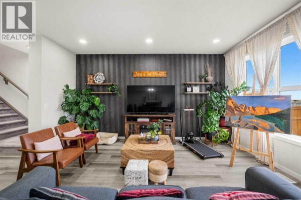 Living room - 66 Magnolia Court Se, Calgary, AB T3M3M5 Photo 5