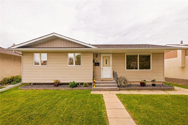 66 Meighen Bay, Winnipeg