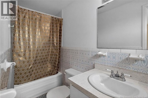 66 Parkwood Drive, Moncton, NB, photo 2