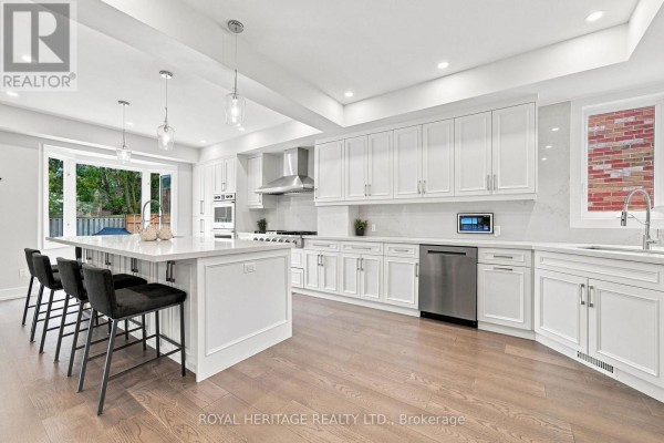 Kitchen - 66 Rosena Lane, Uxbridge, ON L9P1X6 Photo 5