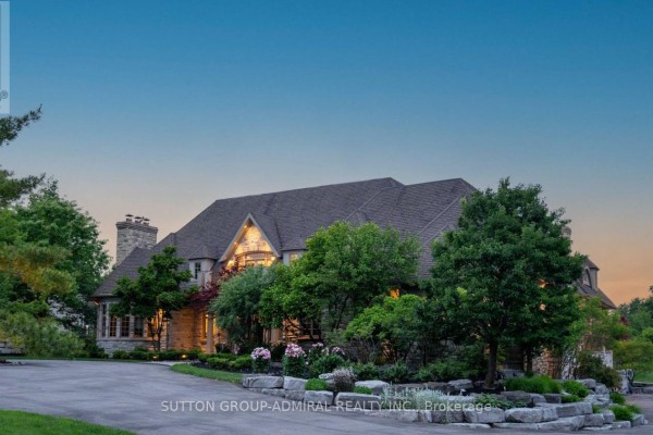 66 Scotch Valley Drive, King, ON, photo 2