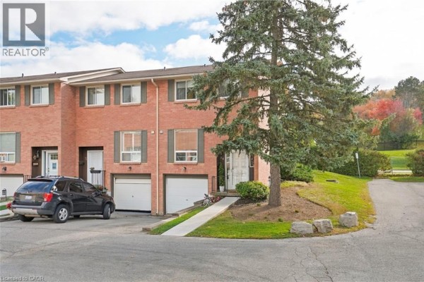 Primary Bedroom - 66 Summercrest Drive Unit# 14, Hamilton, ON L8K6M6 Photo 4