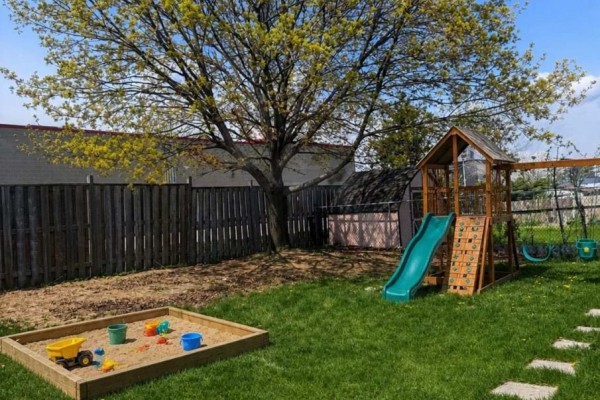 66 Victor Boulevard, Hamilton, ON L9A2V4 Photo 5