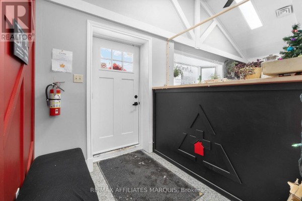 66 Victoria Avenue, Smiths Falls, ON K7A2P4 Photo 5