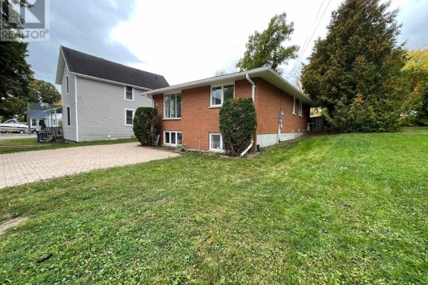 66 Wellington Street, Temiskaming Shores Photo 2