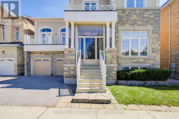66 Wozniak Crescent, Markham, ON, photo 2