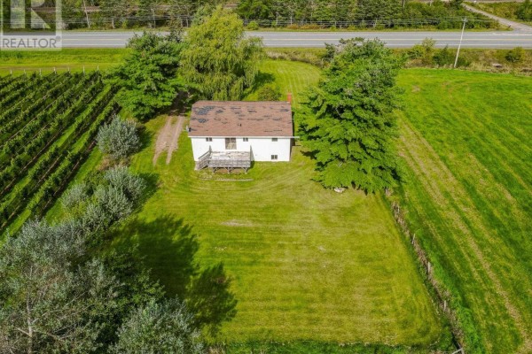Kitchen - 660 Highway 2, Stewiacke, NS B0N2J0 Photo 3