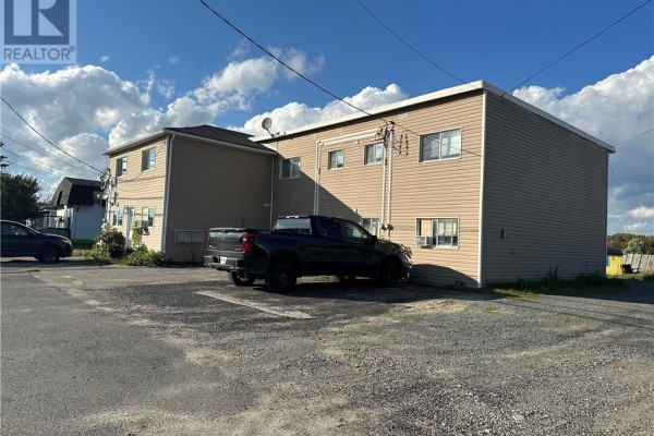 660 Notre-dame Avenue Unit# 5, Azilda