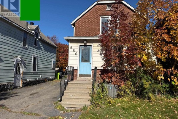 660 Queen St, Sault Ste  Marie, ON P6A1A9 Photo 2