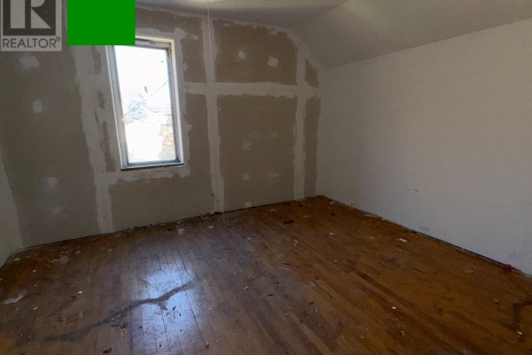 660 Queen St, Sault Ste  Marie, ON P6A1A9 Photo 4