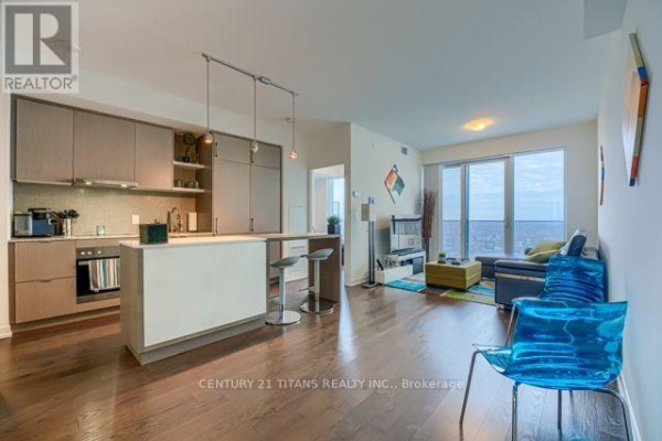 Living room - 6606 - 100 Harbour Street, Toronto, ON M5J2T5 Photo 4