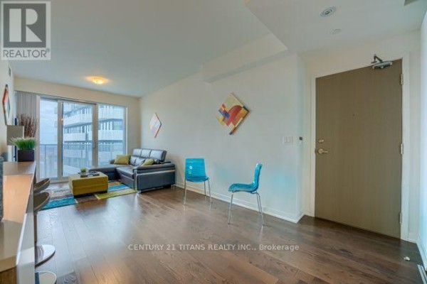 6606 - 100 Harbour Street, Toronto, ON M5J2T5 Photo 5