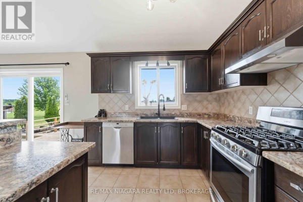 661 Carl Road, Thorold, ON L0S1K0 Photo 5