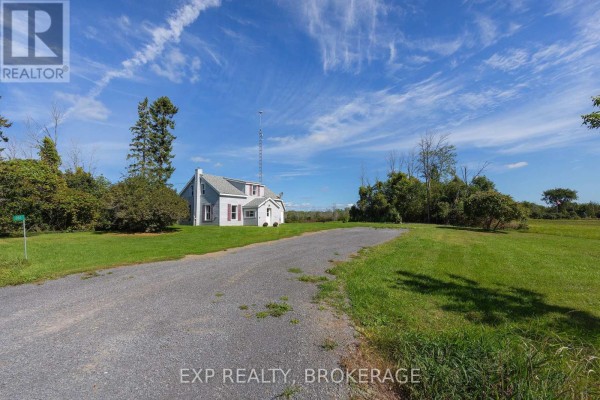 661 County Rd 25 Road, Greater Napanee, ON K7R3K7 Photo 2