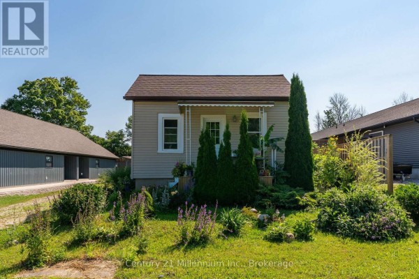 Kitchen - 661 Watson Street, South Bruce Peninsula, ON N0H2T0 Photo 3