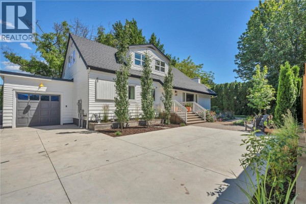 3pc Bathroom - 6611 Nixon Road, Summerland, BC V0H1Z9 Photo 2